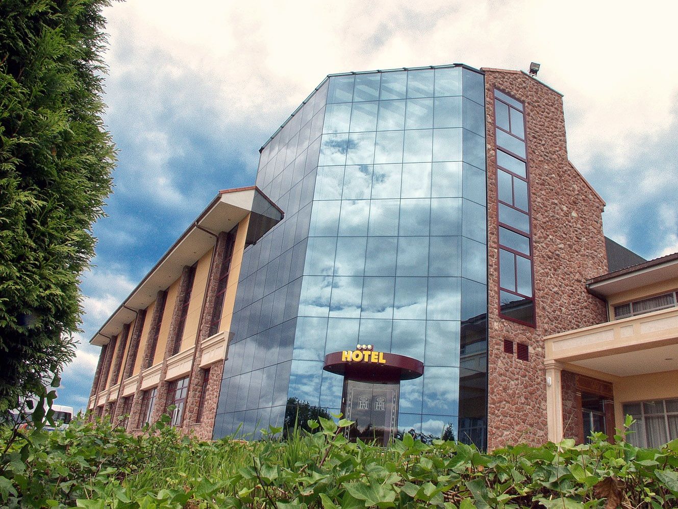 Hotel Royal Llanera  Екстер'єр фото