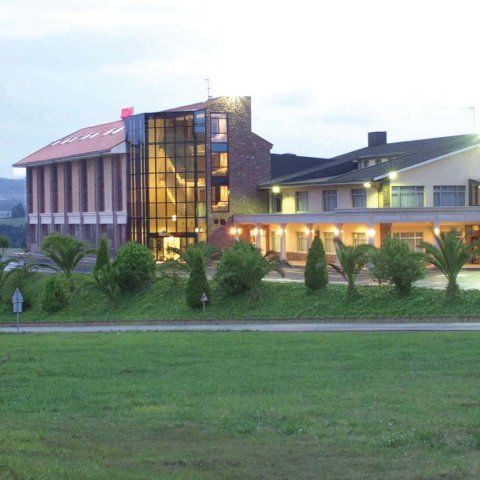 Hotel Royal Llanera  Екстер'єр фото
